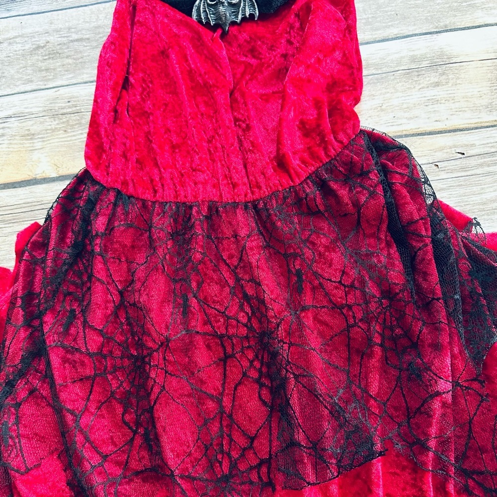 Girls Vampire Halloween Costume! Size 7-8 - Picture 2 of 6